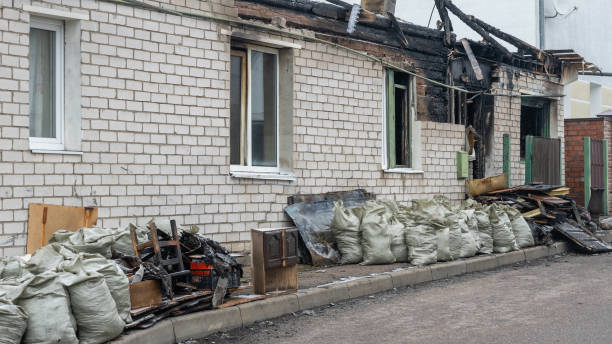 24/7 Emergency Smoke Damage Removal experts in Oak Trail Shores, TX